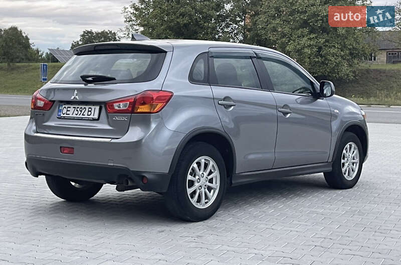 Внедорожник / Кроссовер Mitsubishi ASX 2017 в Черновцах