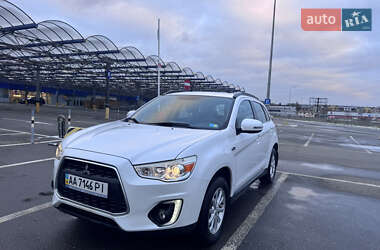 Внедорожник / Кроссовер Mitsubishi ASX 2015 в Киеве