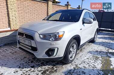 Внедорожник / Кроссовер Mitsubishi ASX 2015 в Житомире