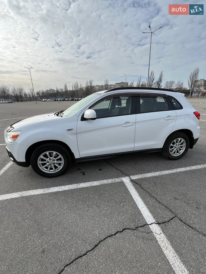 2011 Mitsubishi ASX - мініатюра 19