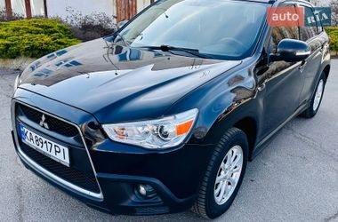 Позашляховик / Кросовер Mitsubishi ASX 2011 в Києві