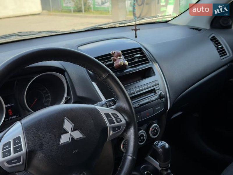 Внедорожник / Кроссовер Mitsubishi ASX 2010 в Ивано-Франковске