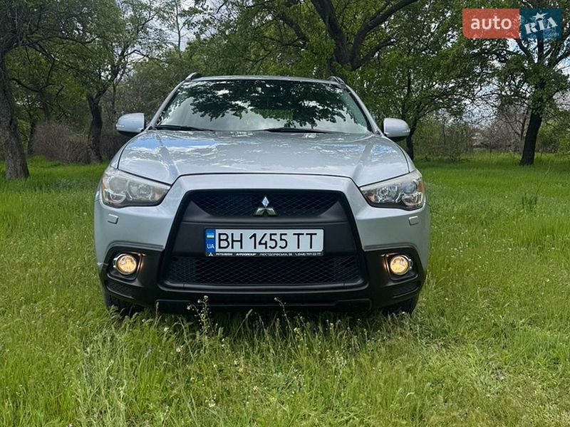 Mitsubishi ASX 2011