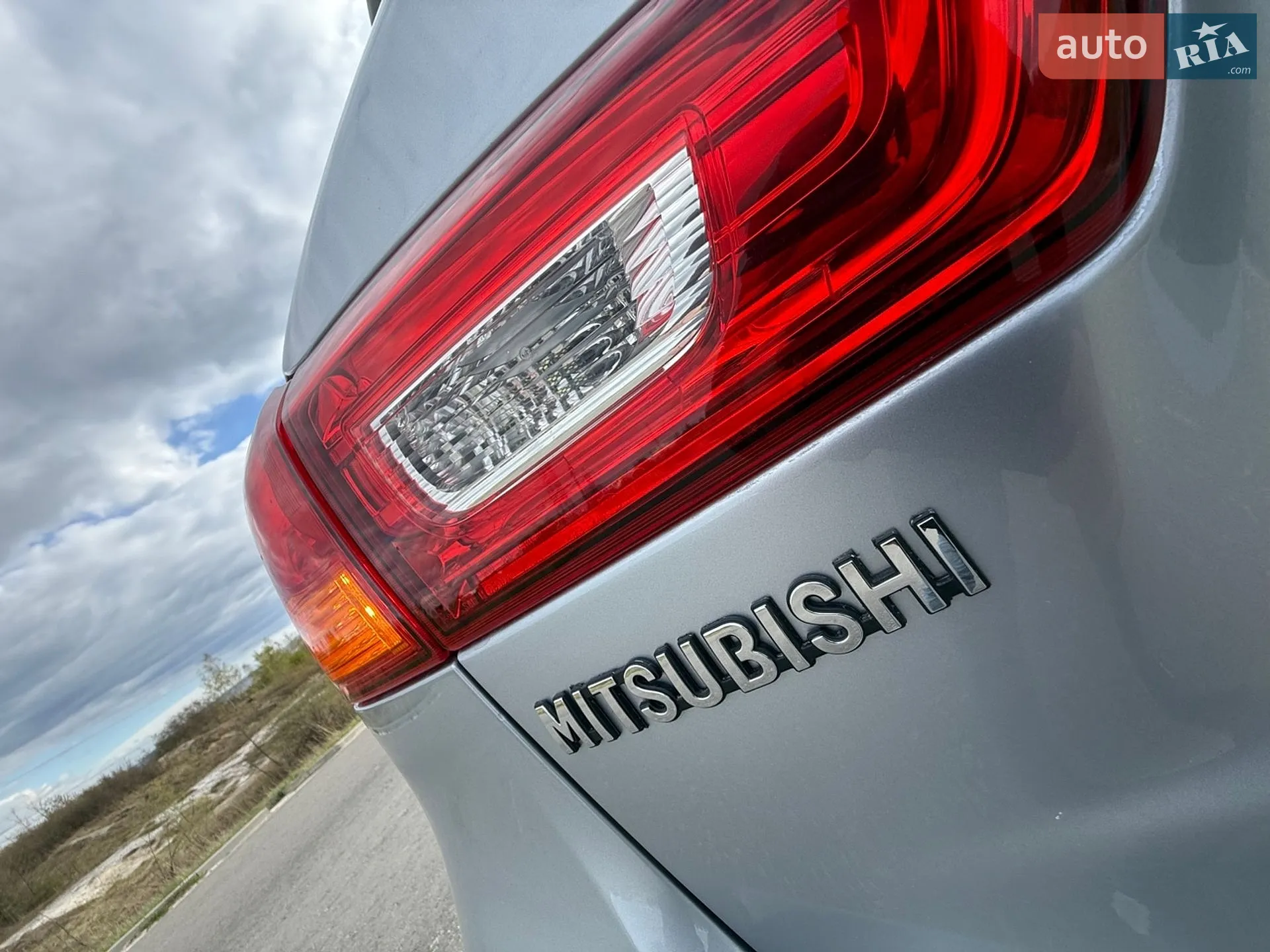 2013 Mitsubishi ASX - мініатюра 32