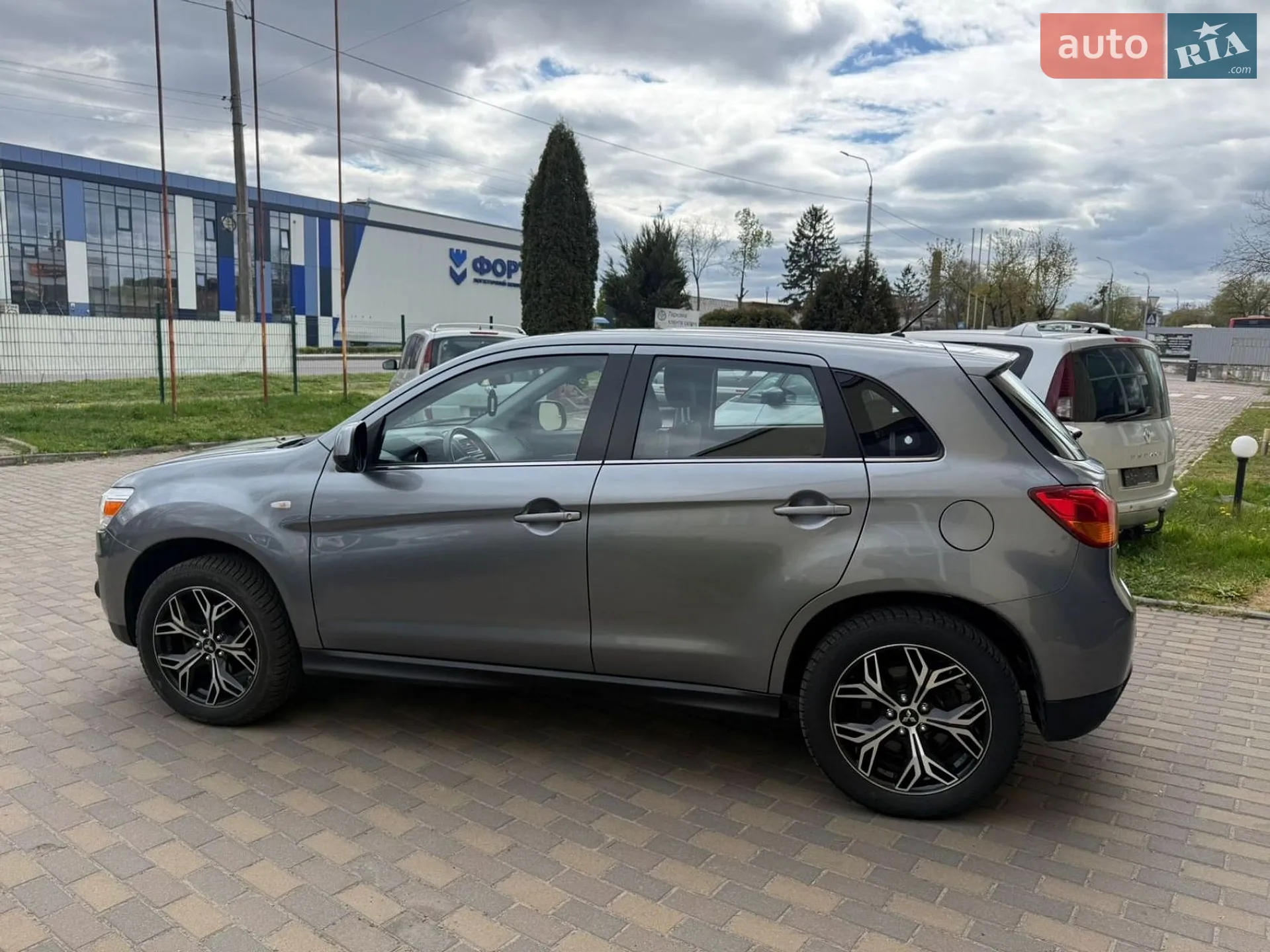 2013 Mitsubishi ASX - мініатюра 10