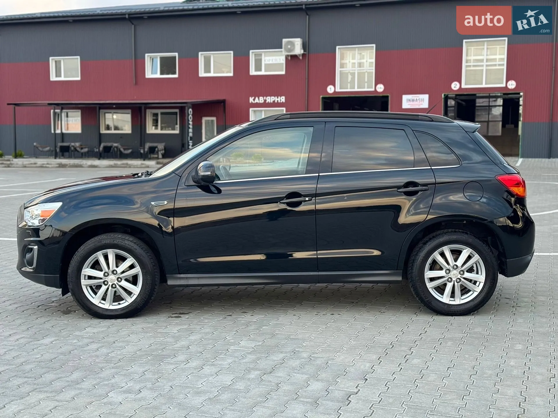 2015 Mitsubishi ASX - мініатюра 8