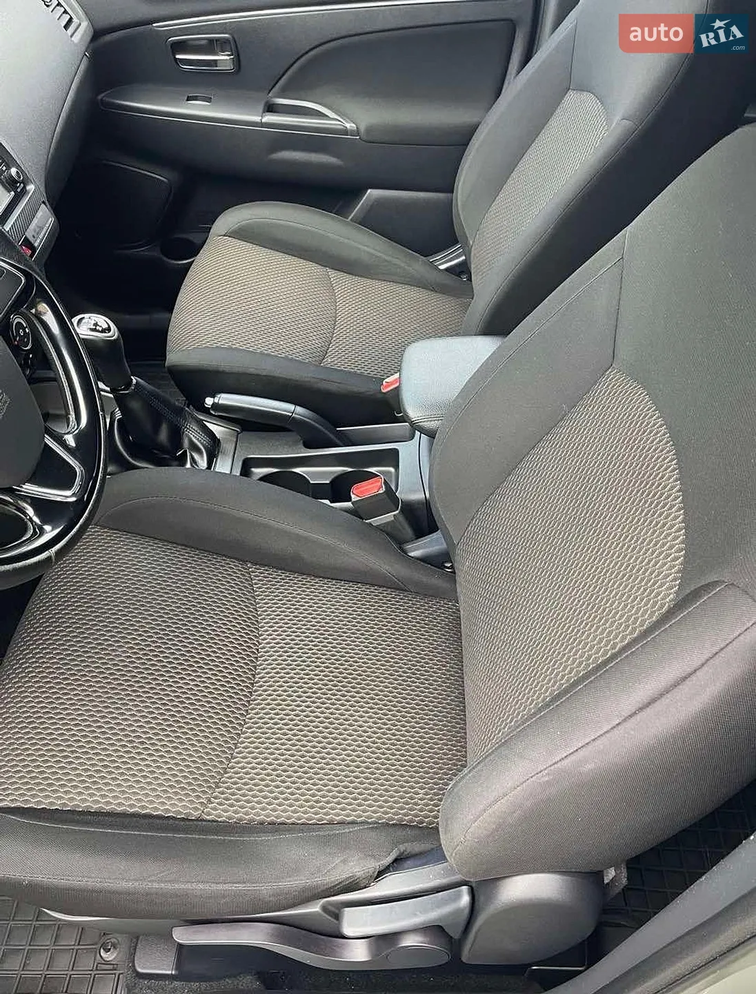 2018 Mitsubishi ASX - мініатюра 11