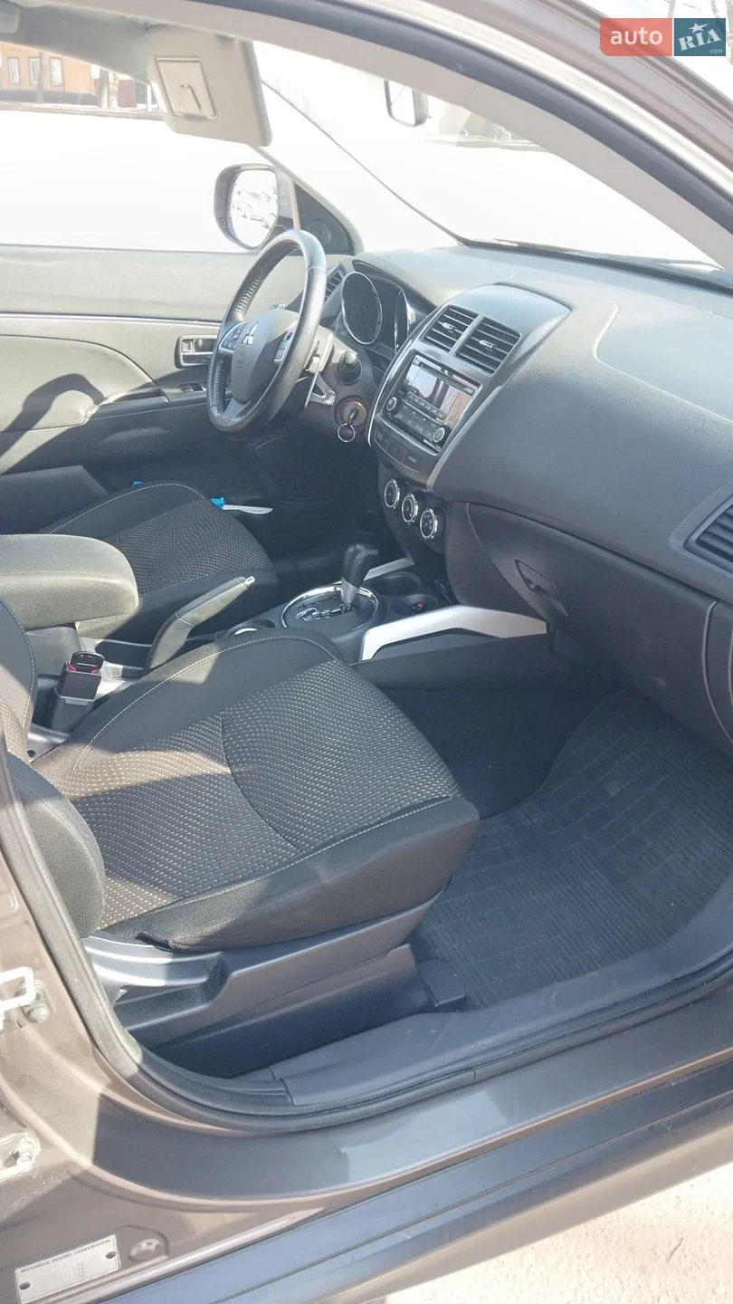 2014 Mitsubishi ASX - мініатюра 11