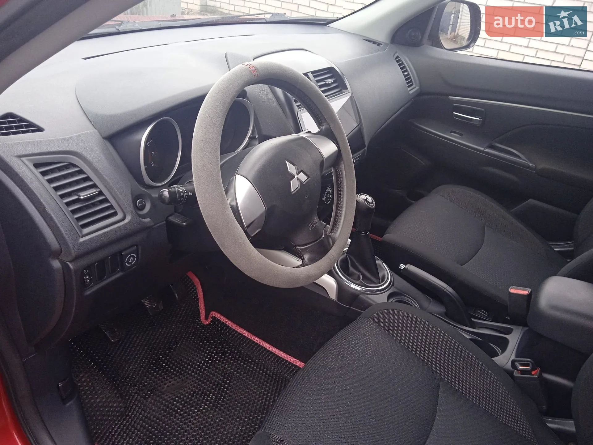 2011 Mitsubishi ASX - мініатюра 11