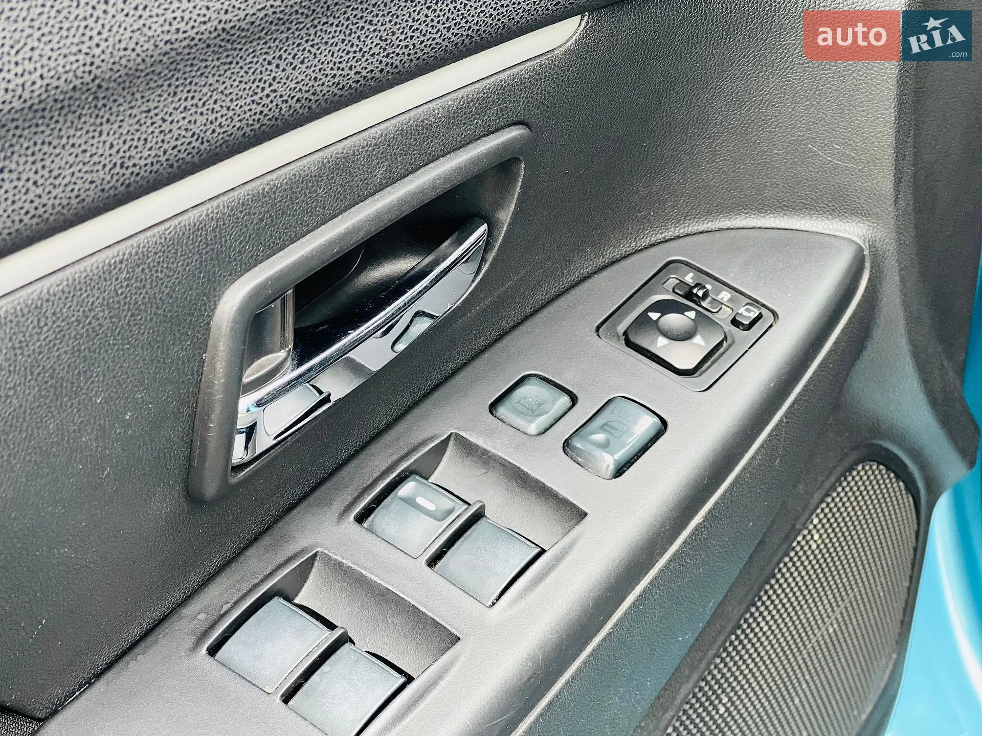 2012 Mitsubishi ASX - мініатюра 35