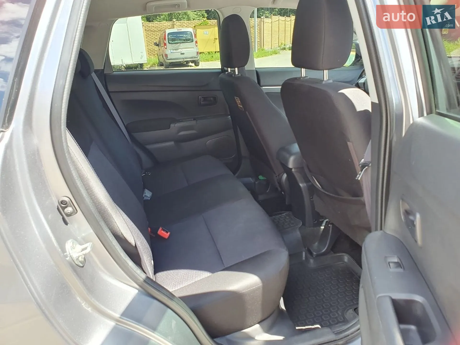 2012 Mitsubishi ASX - мініатюра 15