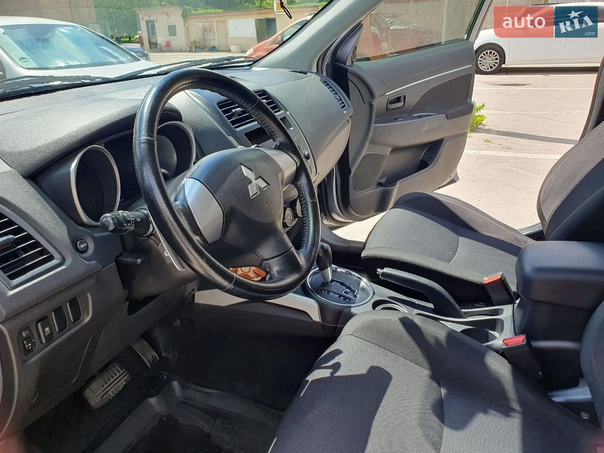 2012 Mitsubishi ASX - мініатюра 28