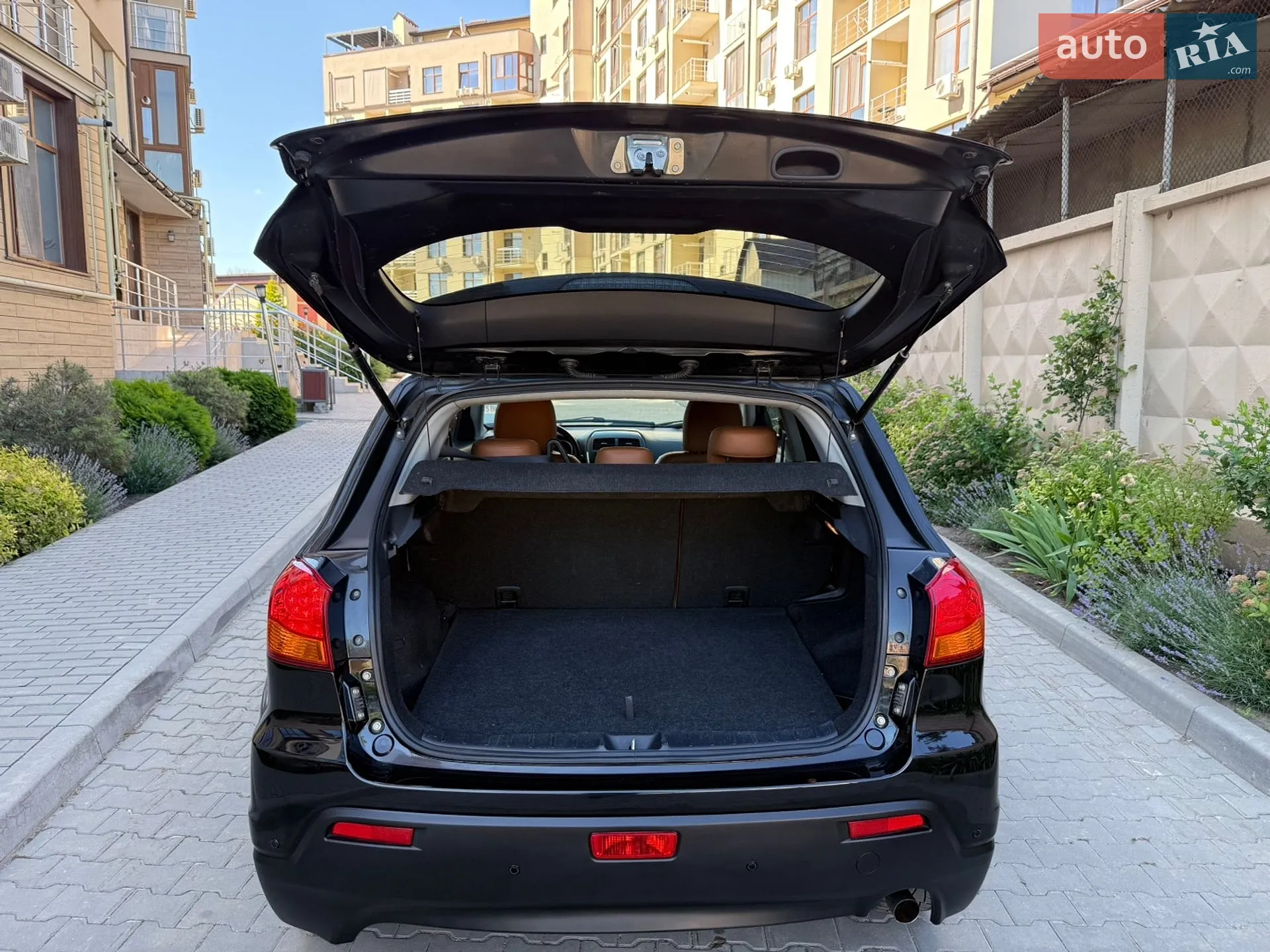 2011 Mitsubishi ASX - мініатюра 100