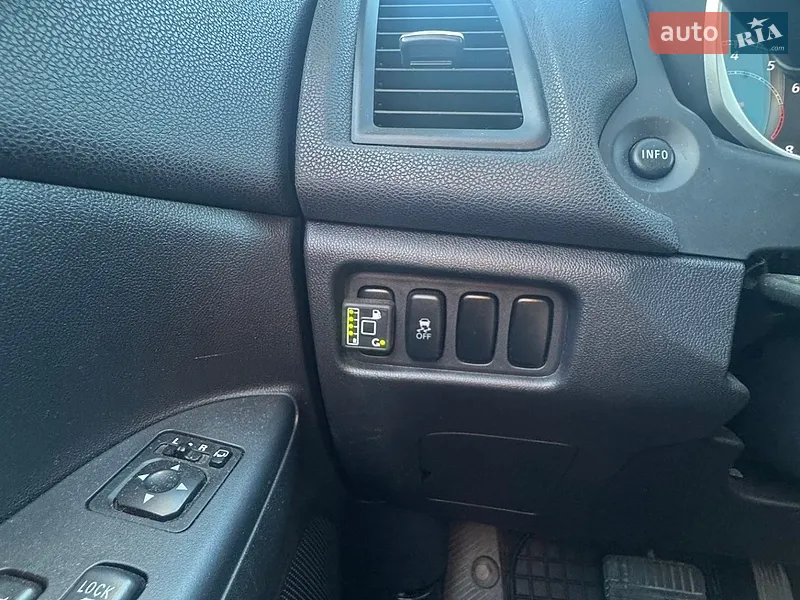Mitsubishi ASX 2011 VIN JMBXTGA2WBZ002563 фото оголошення 39 з 78