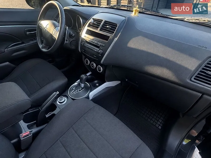 Mitsubishi ASX 2011 VIN JMBXTGA2WBZ002563 фото оголошення 25 з 78