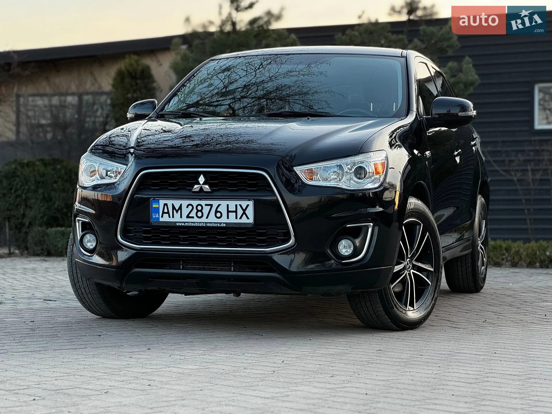 Mitsubishi ASX 2014 VIN JMBXJGA6WEZ404902 фото оголошення 2 з 5