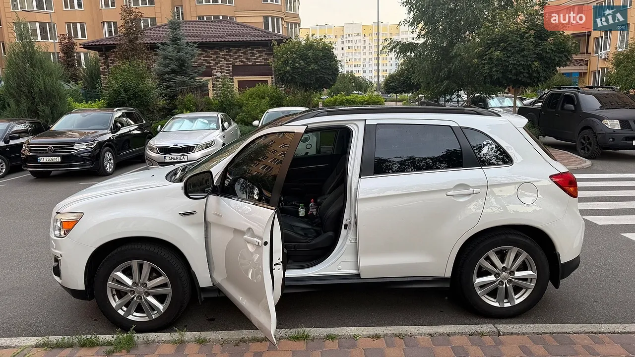 2012 Mitsubishi ASX - мініатюра 38