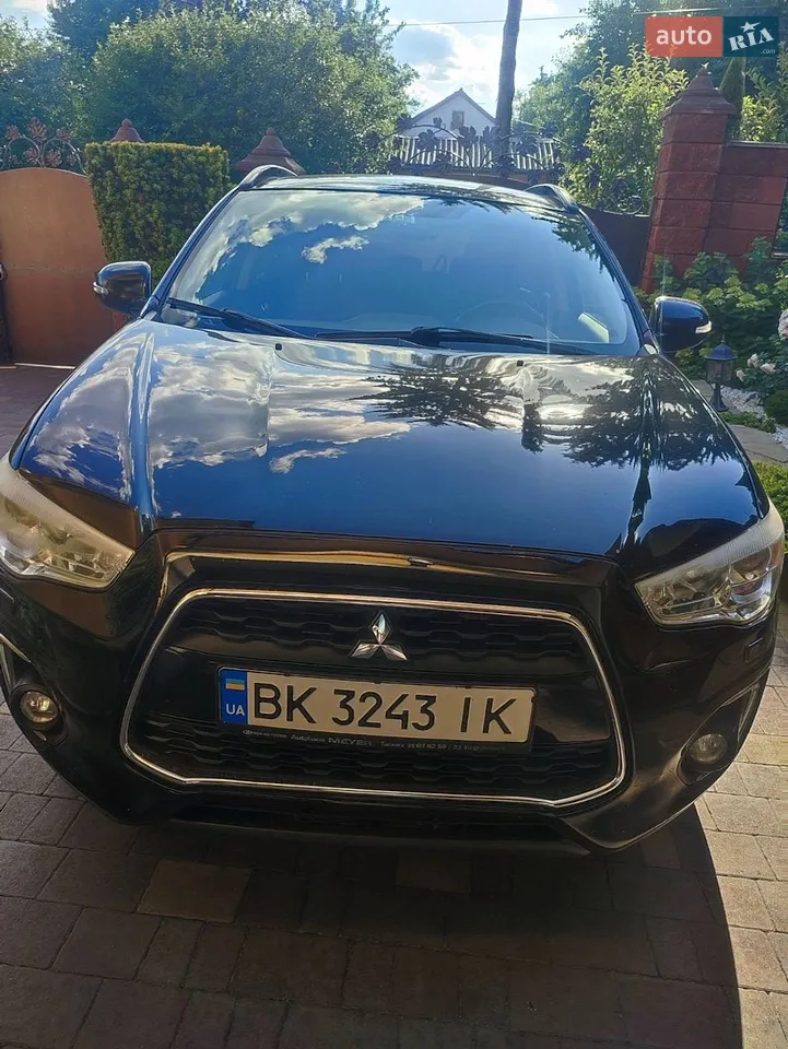 2013 Mitsubishi ASX - мініатюра 8