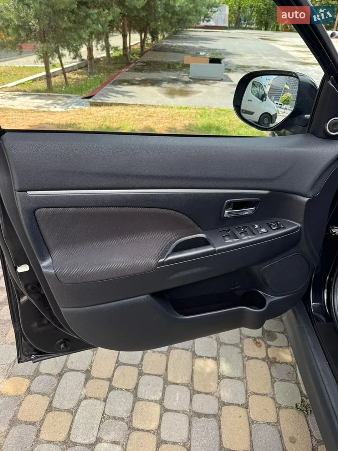 2012 Mitsubishi ASX - мініатюра 23