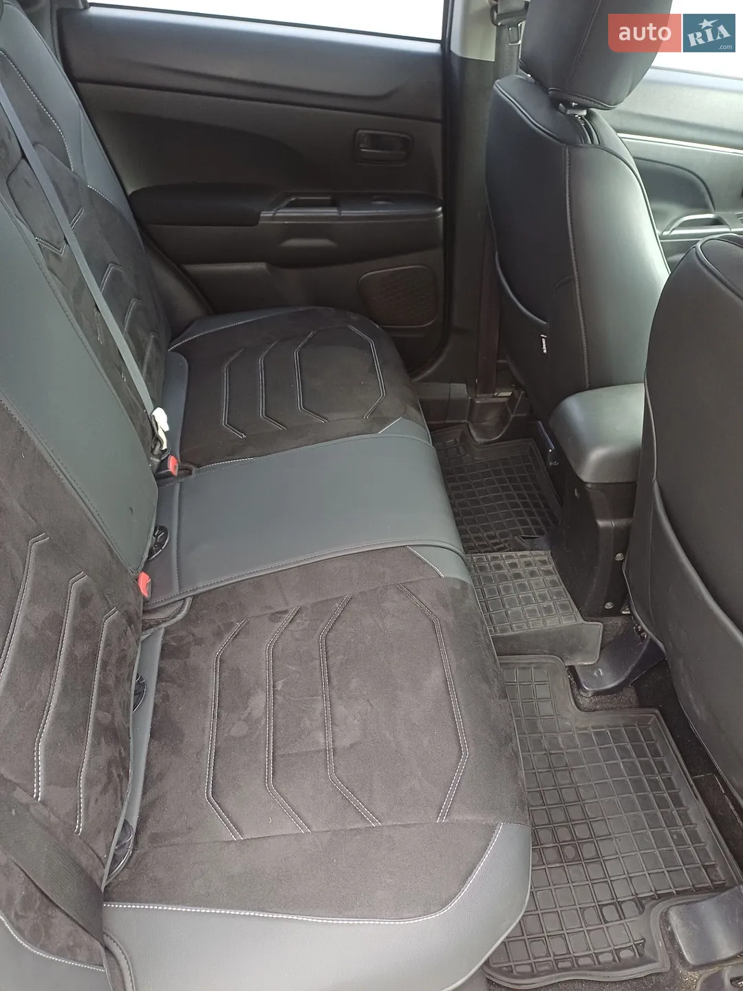 2013 Mitsubishi ASX - мініатюра 6
