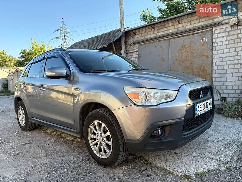 Mitsubishi ASX 2011