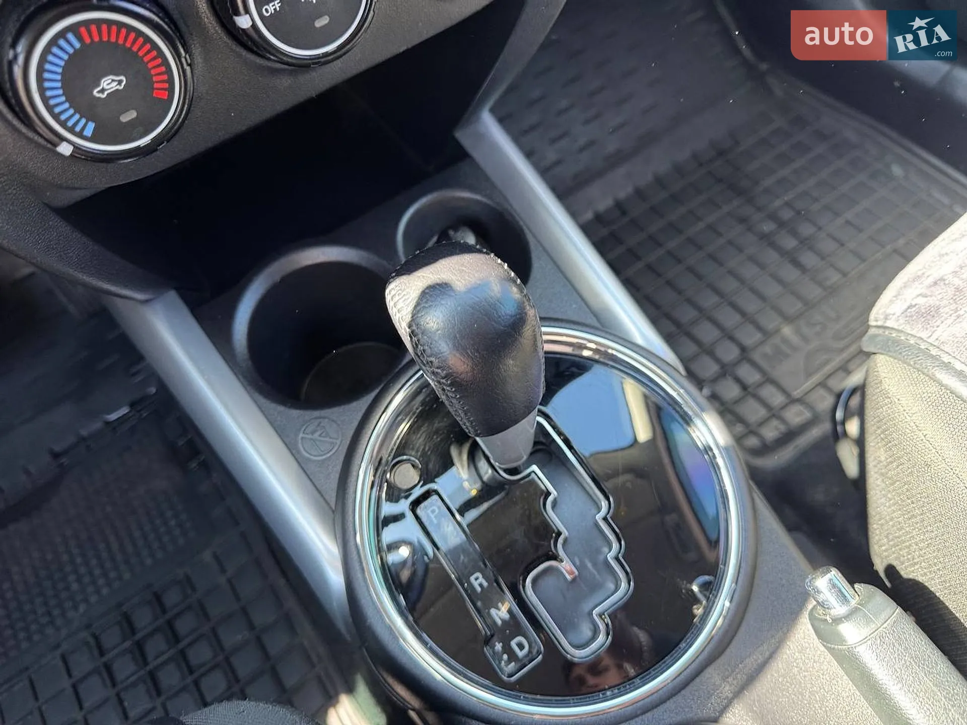 2011 Mitsubishi ASX - мініатюра 17