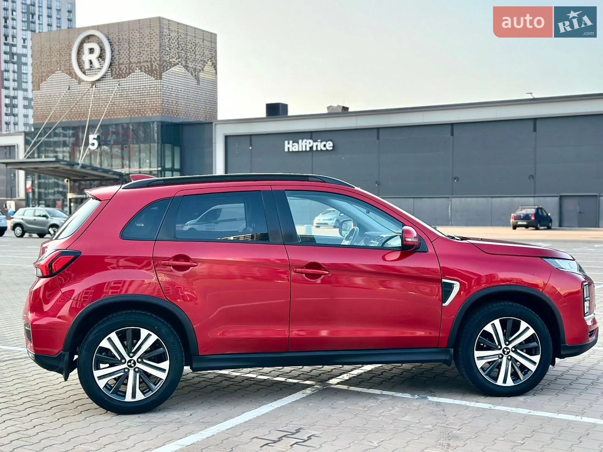 2019 Mitsubishi ASX - мініатюра 13