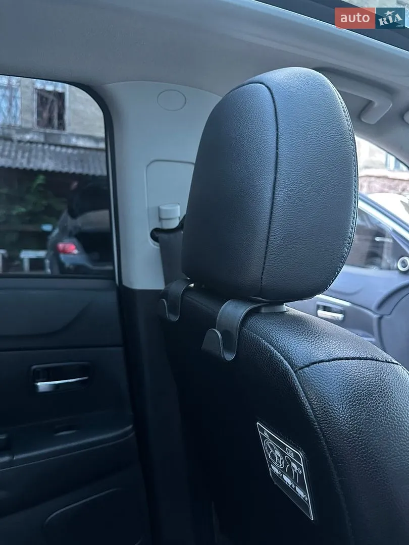 2012 Mitsubishi ASX - мініатюра 14