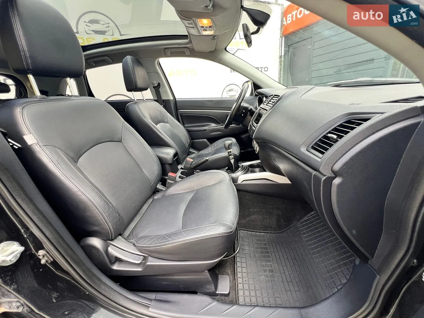2011 Mitsubishi ASX - мініатюра 14