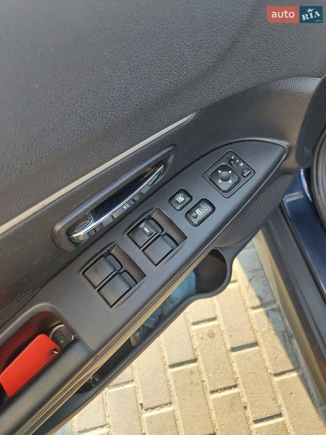 2011 Mitsubishi ASX - мініатюра 11
