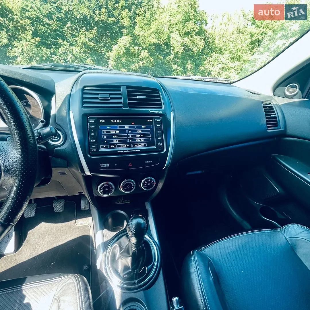 2011 Mitsubishi ASX - мініатюра 13