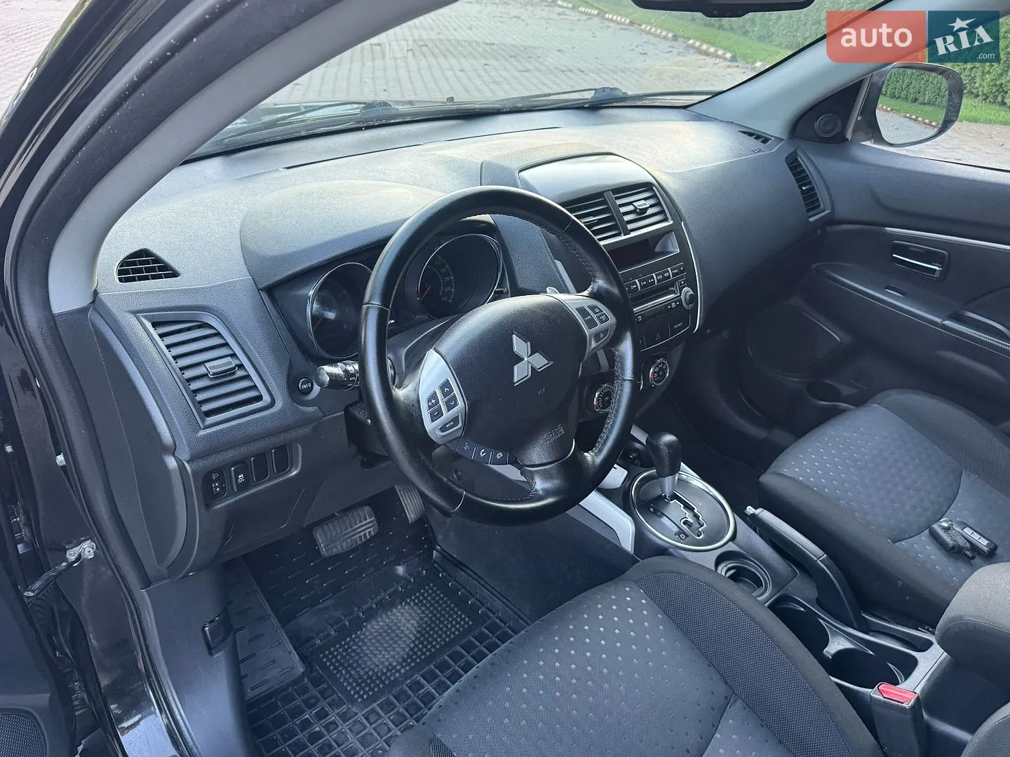 2012 Mitsubishi ASX - мініатюра 16