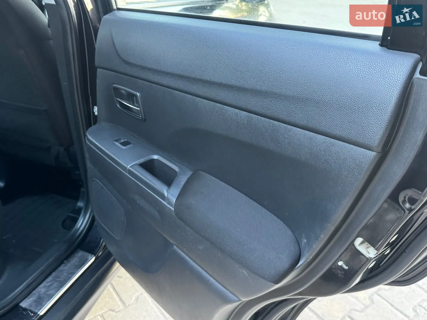 2012 Mitsubishi ASX - мініатюра 24