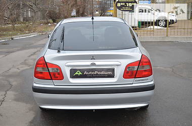 Лифтбек Mitsubishi Carisma 2002 в Николаеве