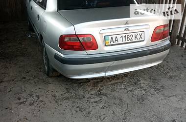 Седан Mitsubishi Carisma 2001 в 