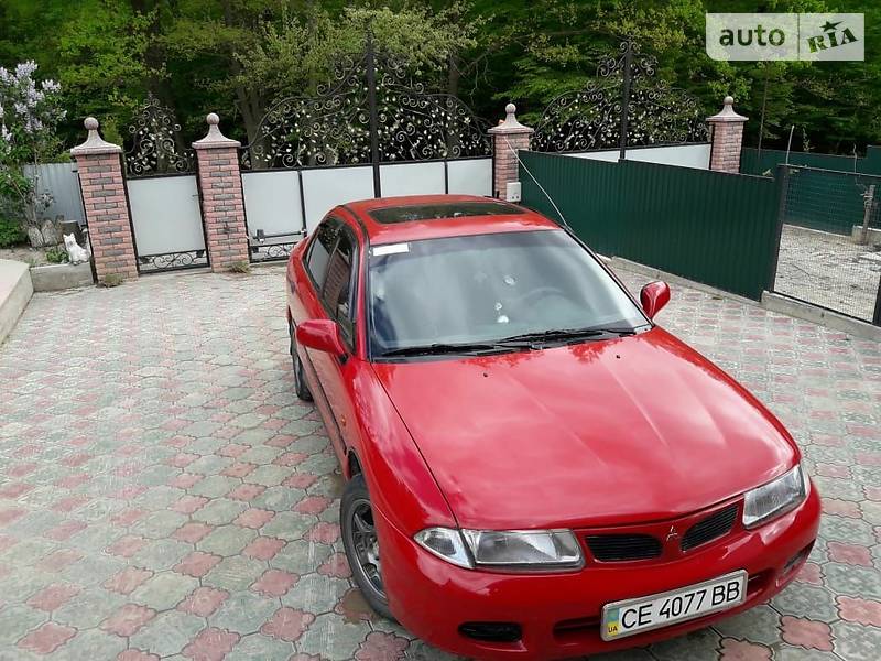 Седан Mitsubishi Carisma 1997 в Сторожинці