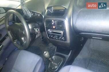 Седан Mitsubishi Carisma 2002 в 