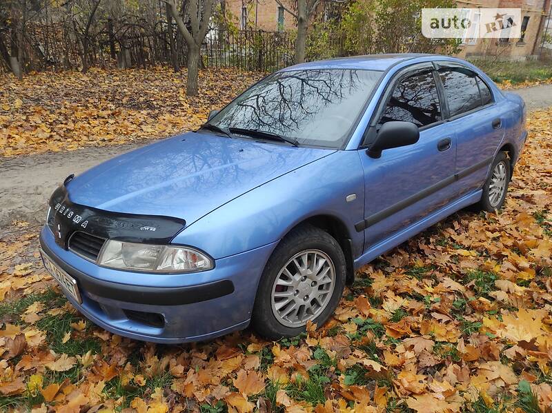 Mitsubishi Carisma Liftback (Мицубиси Каризма Лифтбек)