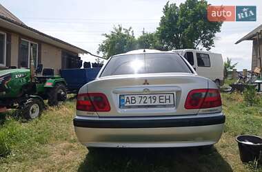 Седан Mitsubishi Carisma 2001 в 