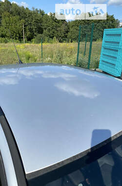Ліфтбек Mitsubishi Carisma 2003 в 