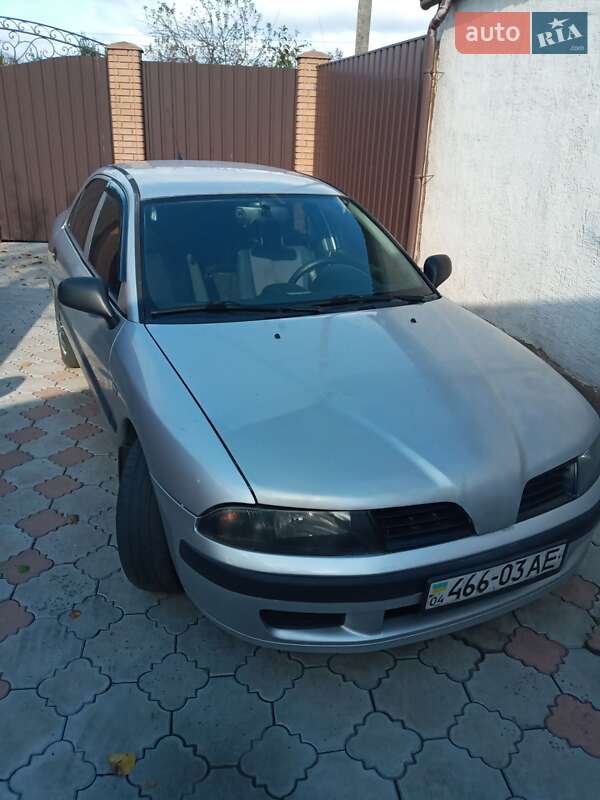 Седан Mitsubishi Carisma 2003 в 