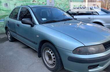 Седан Mitsubishi Carisma 2003 в Киеве