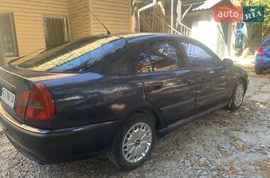 Лифтбек Mitsubishi Carisma 2002 в Днепре