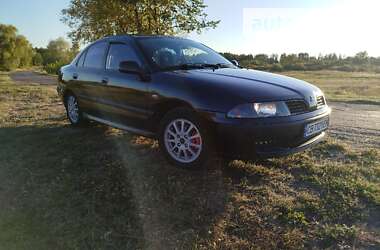 Ліфтбек Mitsubishi Carisma 2003 в Прилуках