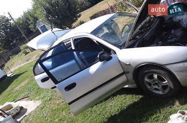 Лифтбек Mitsubishi Carisma 1997 в 