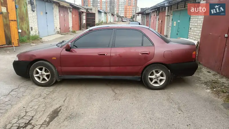 Mitsubishi Carisma 1998