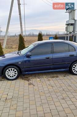 Ліфтбек Mitsubishi Carisma 2002 в Іршаві