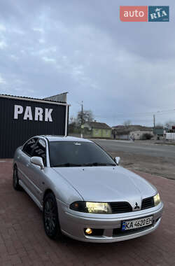 Лифтбек Mitsubishi Carisma 2003 в 