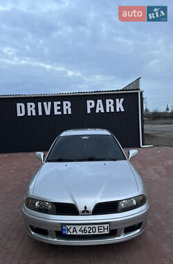 Лифтбек Mitsubishi Carisma 2003 в 