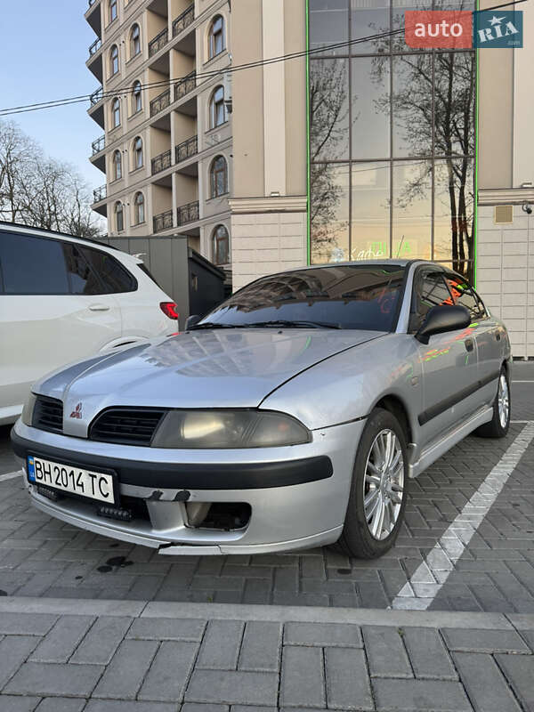 Ліфтбек Mitsubishi Carisma 2003 в Одесі